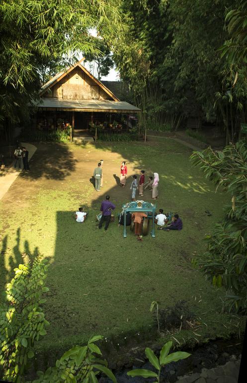 Kampung Sampireun Resort & Spa Garut Extérieur photo