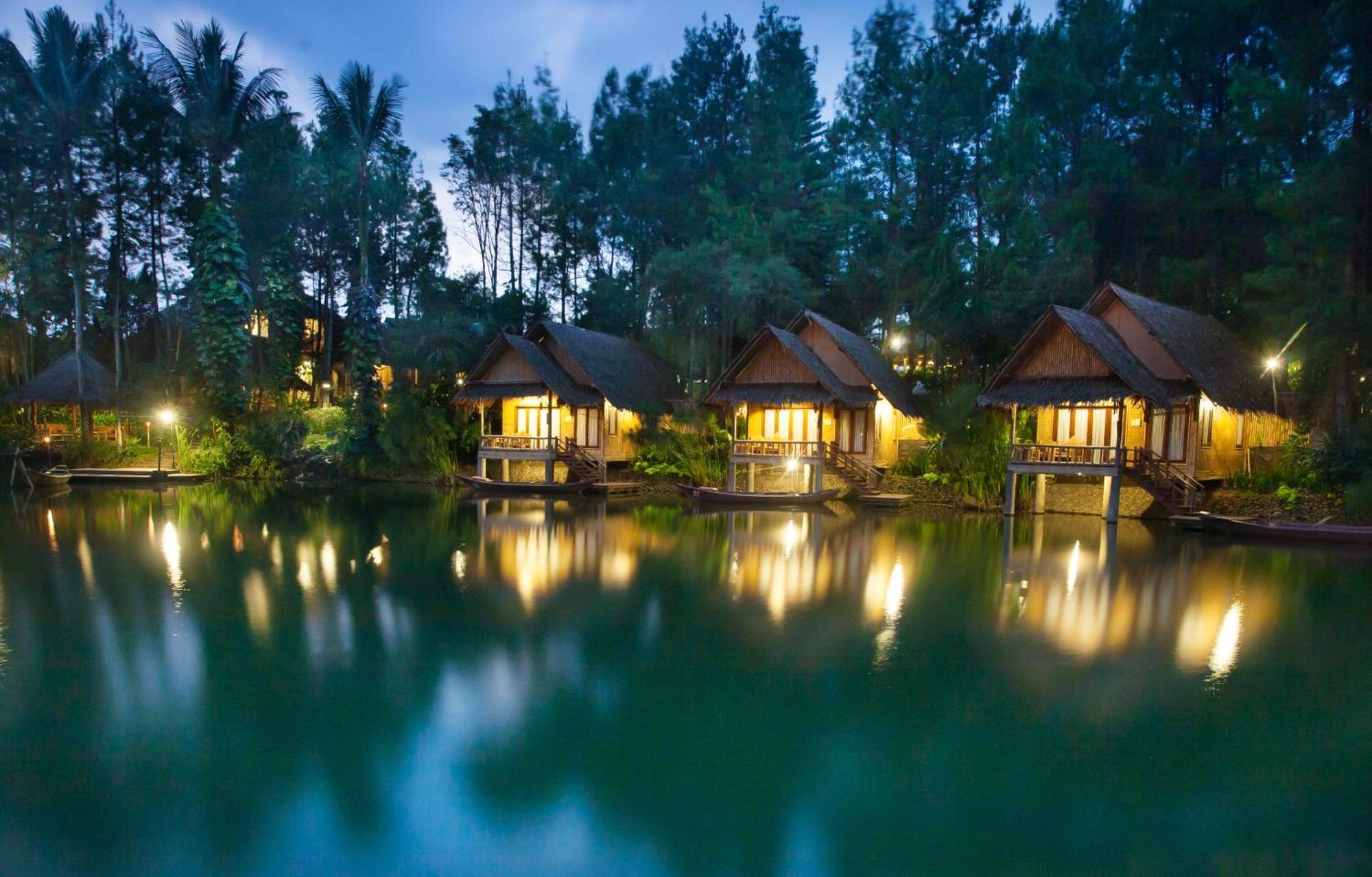 Kampung Sampireun Resort & Spa Garut Extérieur photo