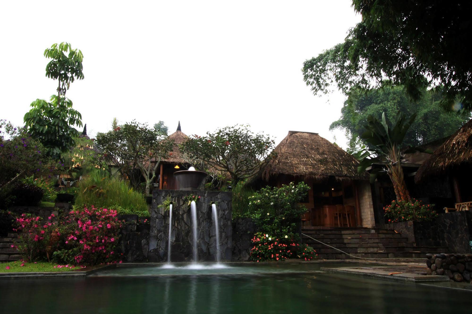 Kampung Sampireun Resort & Spa Garut Extérieur photo